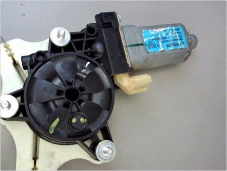 MECANISME LEVE-GLACE AVANT DROIT HYUNDAI I20