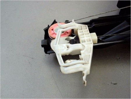 MECANISME LEVE-GLACE AVANT DROIT FORD KA