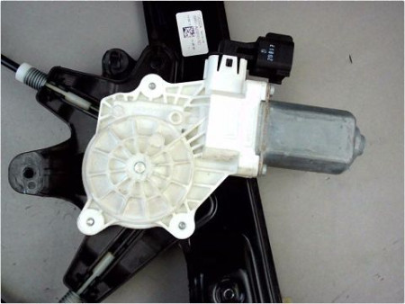 MECANISME LEVE-GLACE AVANT DROIT FORD FOCUS