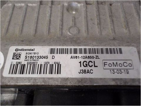 CALCULATEUR MOTEUR FORD C-MAX