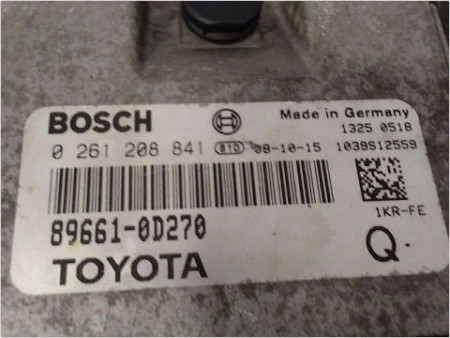 CALCULATEUR MOTEUR TOYOTA YARIS