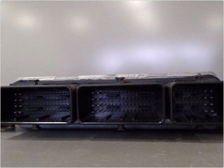CALCULATEUR MOTEUR RENAULT MEGANE
