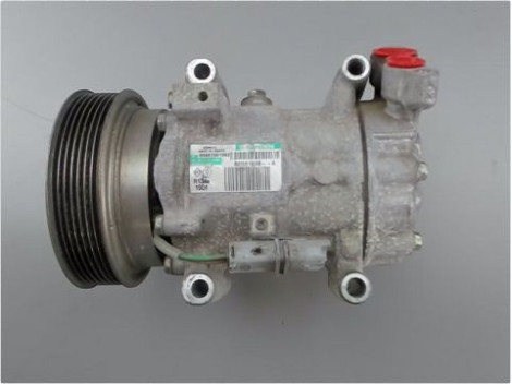 COMPRESSEUR AIR CONDITIONNE RENAULT CLIO