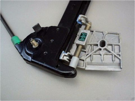 MECANISME LEVE-GLACE AVANT DROIT PEUGEOT 206