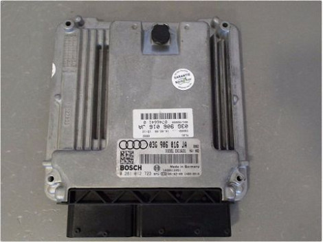 CALCULATEUR MOTEUR AUDI A4