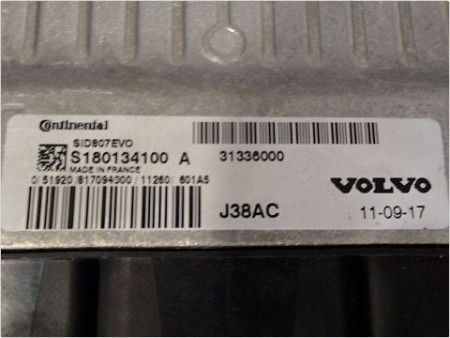 CALCULATEUR MOTEUR VOLVO C30