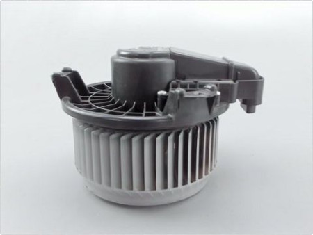 MOTEUR VENTILATEUR CHAUFFAGE TOYOTA VERSO