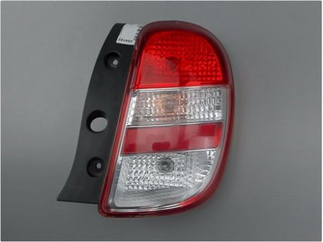 FEU ARRIERE DROIT NISSAN MICRA