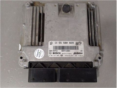 CALCULATEUR MOTEUR OPEL CORSA