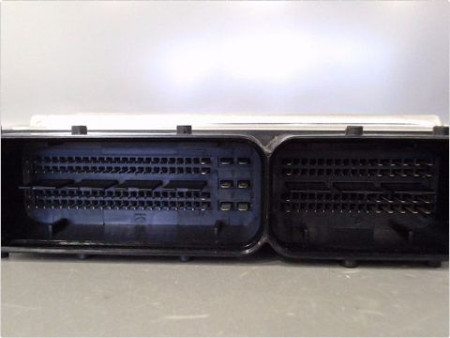 CALCULATEUR MOTEUR OPEL CORSA