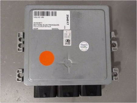 CALCULATEUR MOTEUR VOLVO V50