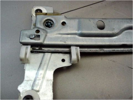 MECANISME LEVE-GLACE AVANT GAUCHE PEUGEOT 207
