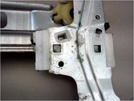 MECANISME LEVE-GLACE AVANT GAUCHE PEUGEOT 207