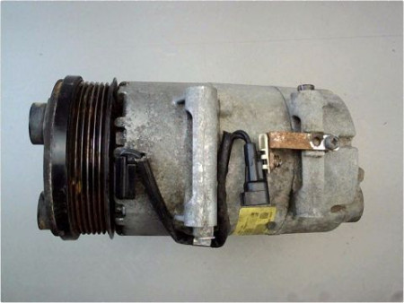 COMPRESSEUR AIR CONDITIONNE FORD FOCUS