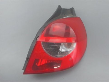FEU ARRIERE DROIT RENAULT CLIO