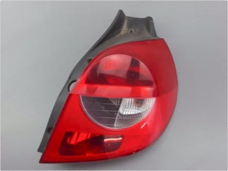 FEU ARRIERE DROIT RENAULT CLIO