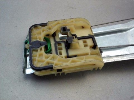 MECANISME LEVE-GLACE ARRIERE DROIT FORD C-MAX