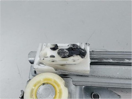 MECANISME LEVE-GLACE ARRIERE GAUCHE OPEL MERIVA