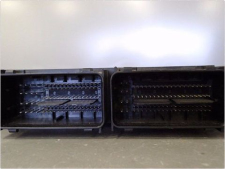 CALCULATEUR MOTEUR FORD FIESTA