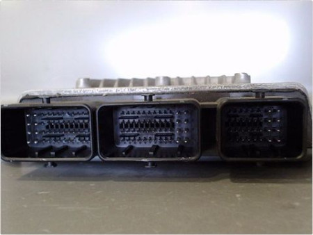 CALCULATEUR MOTEUR PEUGEOT 307