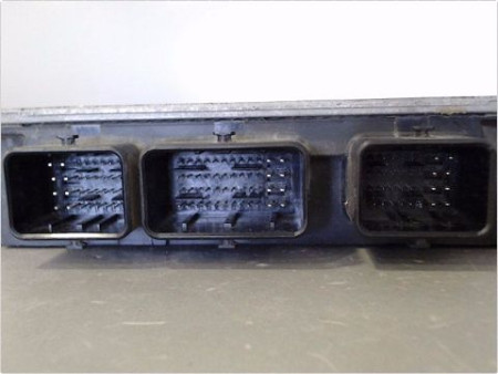 CALCULATEUR MOTEUR NISSAN MICRA