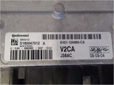 CALCULATEUR MOTEUR FORD FIESTA
