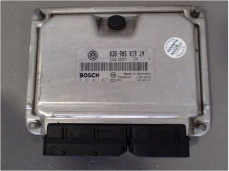 CALCULATEUR MOTEUR VOLKSWAGEN POLO