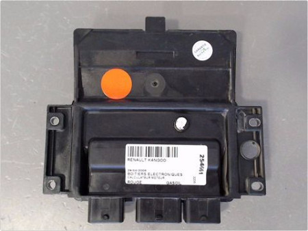 CALCULATEUR MOTEUR RENAULT KANGOO