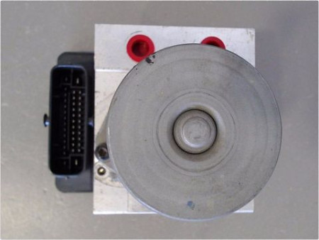 UNITE HYDRAULIQUE ABS HYUNDAI IX20