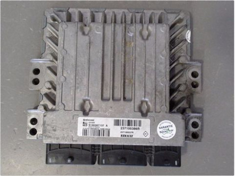 CALCULATEUR MOTEUR RENAULT MEGANE