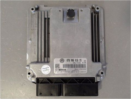 CALCULATEUR MOTEUR VOLKSWAGEN TRANSPORT