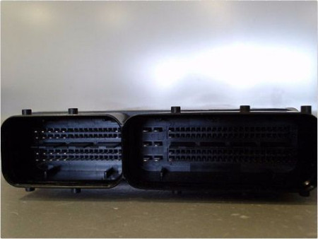 CALCULATEUR MOTEUR VOLKSWAGEN TRANSPORT