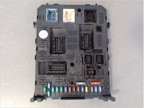BOITIER GESTION HABITACLE CITROEN C4