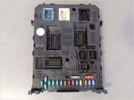 BOITIER GESTION HABITACLE CITROEN C4