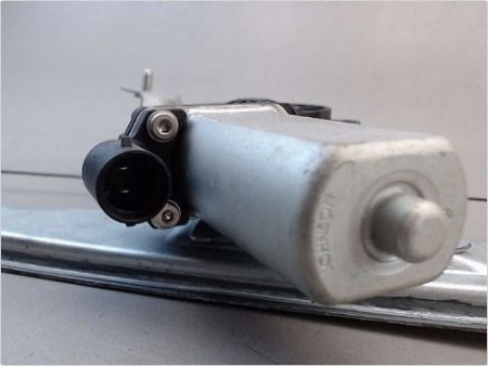 MECANISME LEVE-GLACE AVANT DROIT DACIA SANDERO