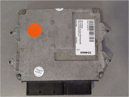 CALCULATEUR MOTEUR FIAT PUNTO