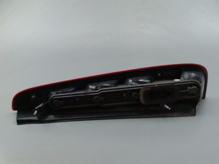 FEU ARRIERE GAUCHE  FORD C-MAX
