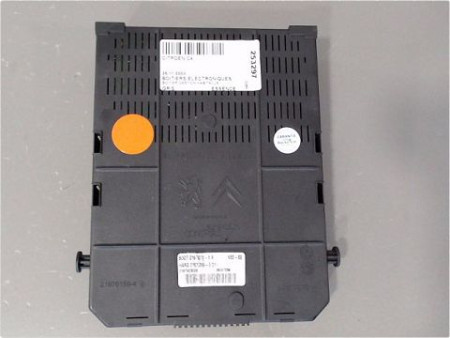 BOITIER GESTION HABITACLE CITROEN C4