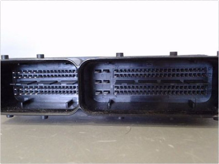 CALCULATEUR MOTEUR OPEL CORSA