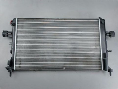 RADIATEUR OPEL ZAFIRA