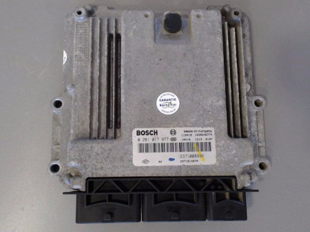 CALCULATEUR MOTEUR RENAULT MASTER