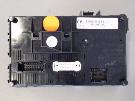BOITIER GESTION HABITACLE RENAULT CLIO