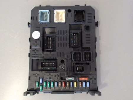 BOITIER GESTION HABITACLE PEUGEOT 307