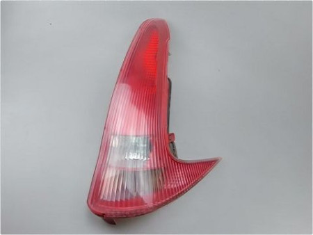 FEU ARRIERE DROIT PEUGEOT 206
