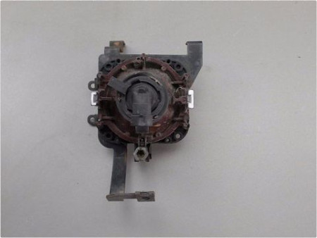 PHARE ANTIBROUILLARD AVANT DROIT TOYOTA YARIS