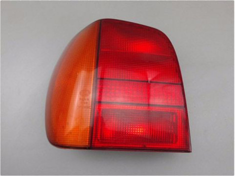 FEU ARRIERE GAUCHE  VOLKSWAGEN POLO