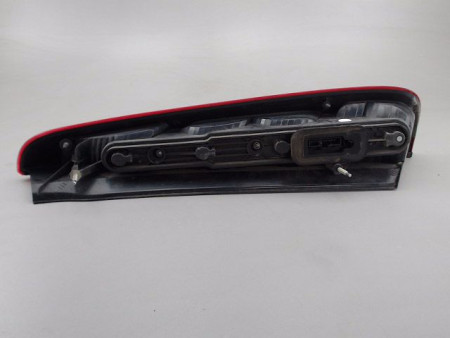 FEU ARRIERE GAUCHE  FORD FOCUS