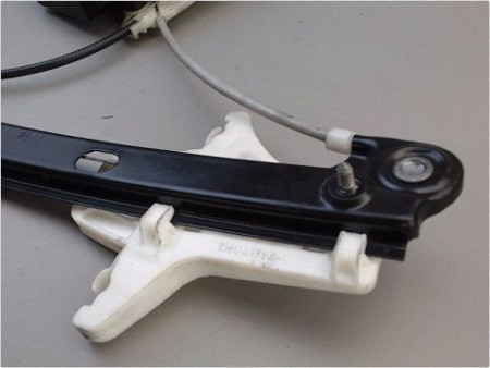 MECANISME LEVE-GLACE ARRIERE GAUCHE VOLKSWAGEN POLO