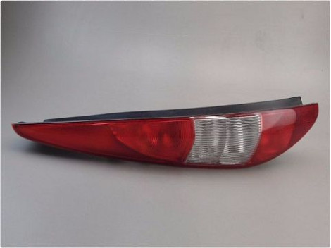 FEU ARRIERE GAUCHE  FORD MONDEO