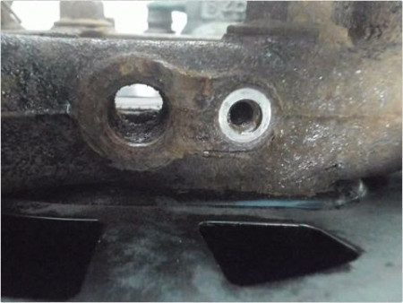 PIVOT AVANT DROIT TOYOTA RAV4